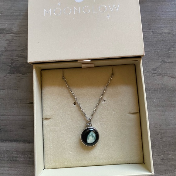 Moon Glow Elegance Necklace in Stainless Steel - Picture 6 of 8